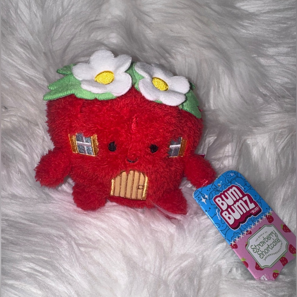 Strawberry Shortcake Bum Bumz Plush Toy collection